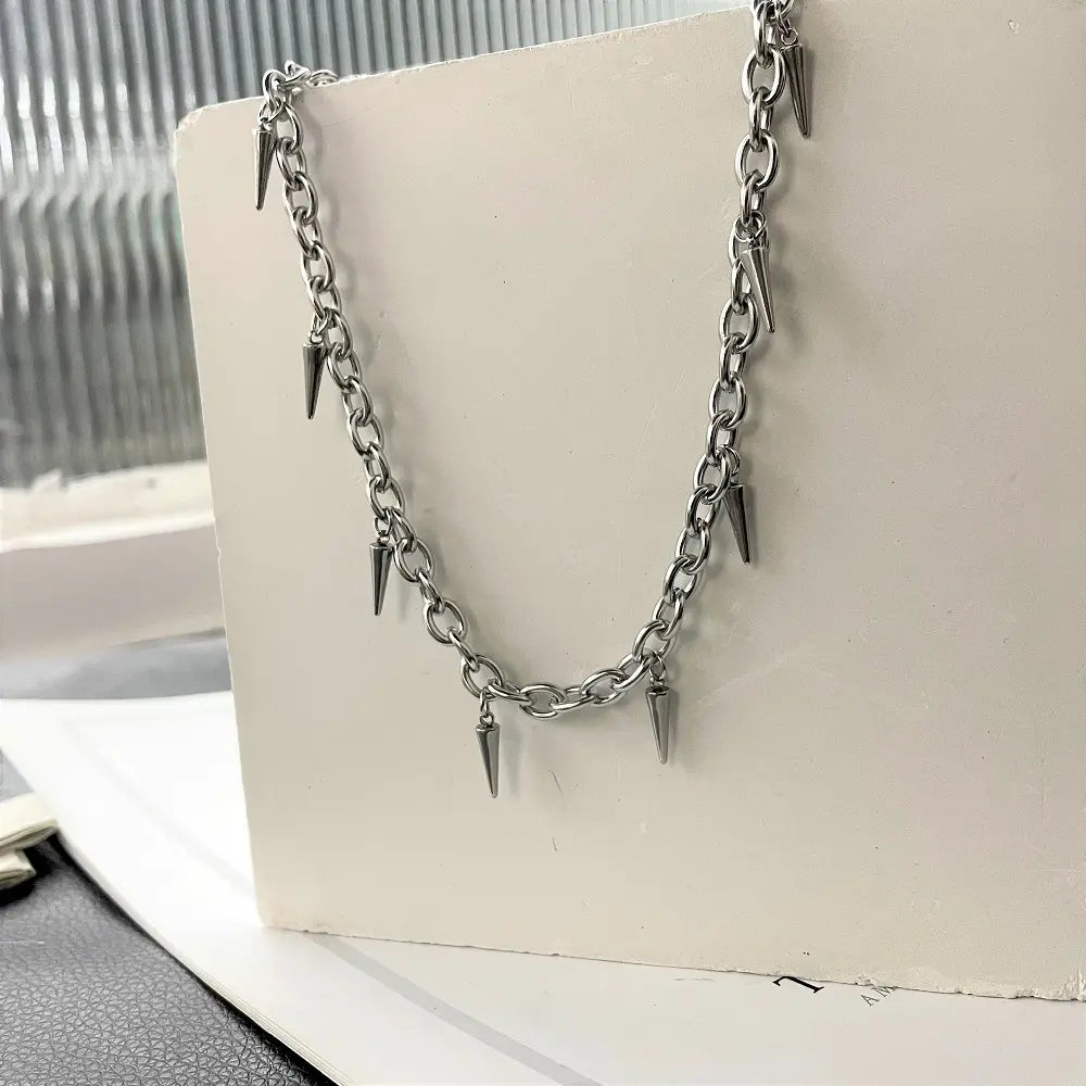 Spike Necklace – CHASING WORLDWIDE