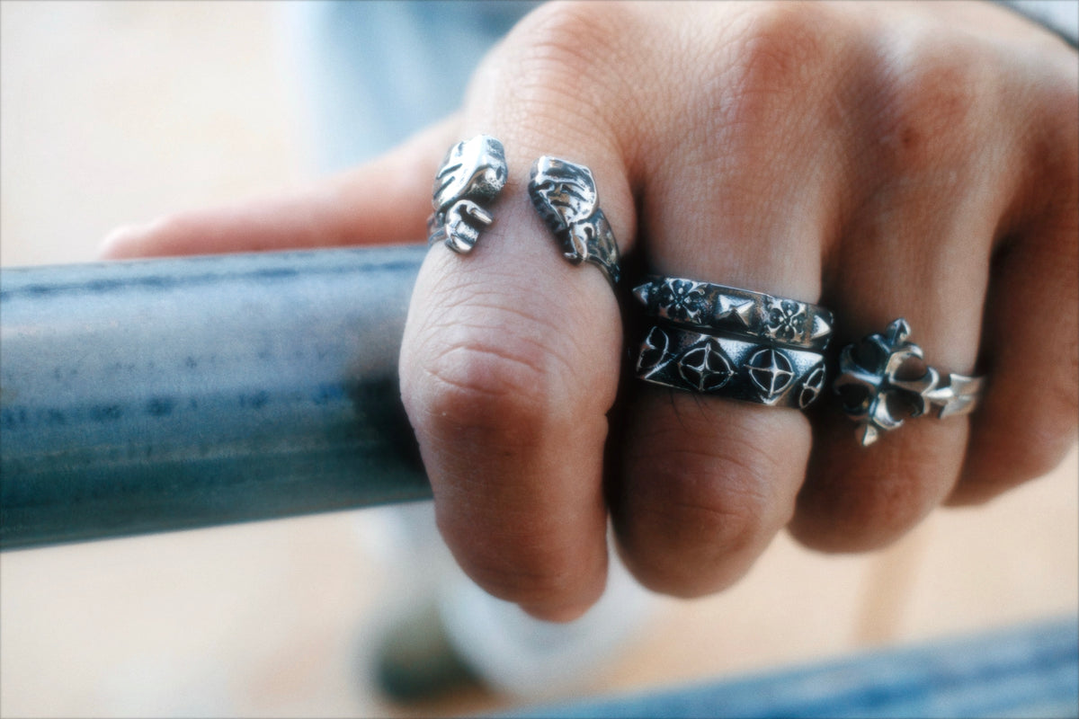 Ring Chasing Austere Ring – CHASING WORLDWIDE