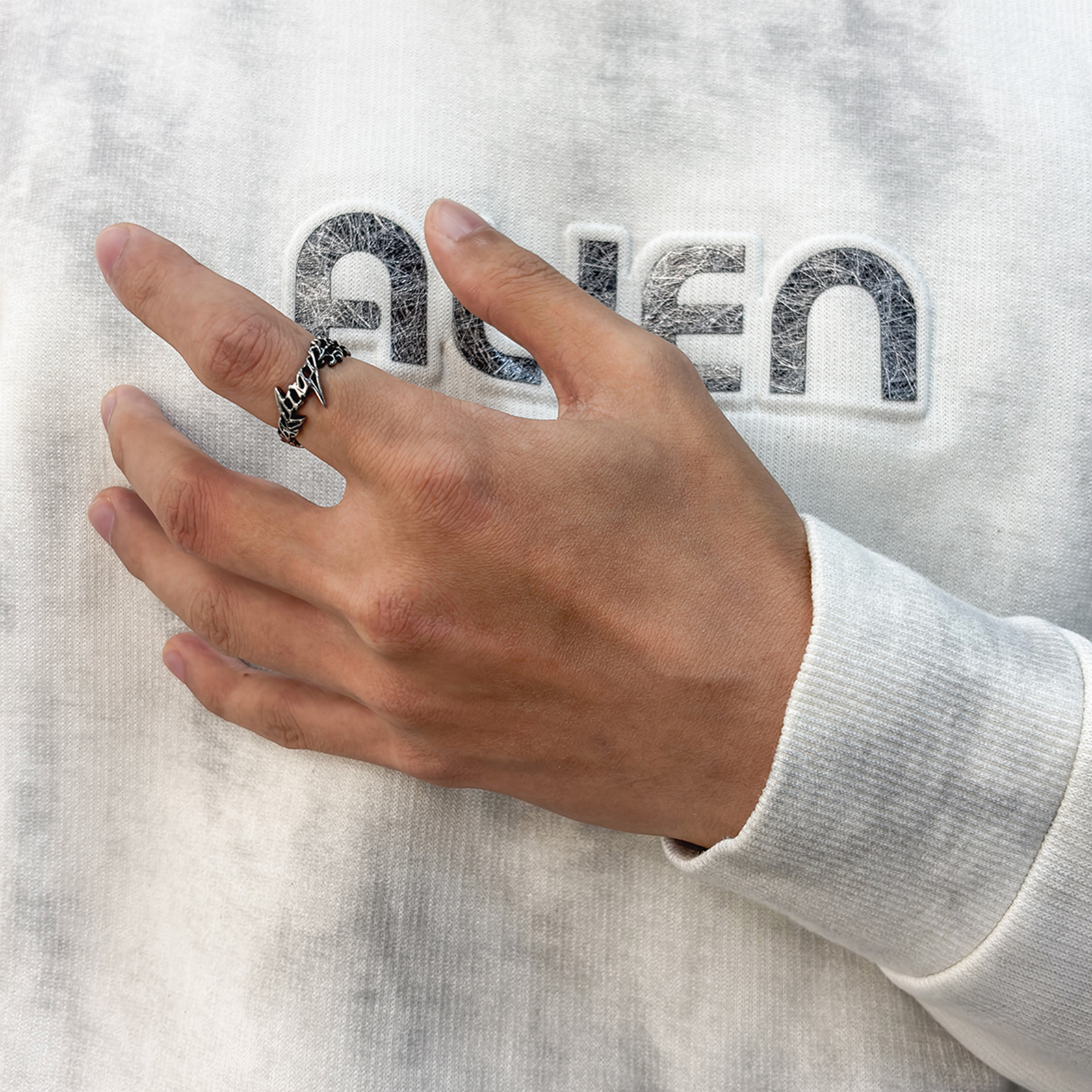 Script Ring