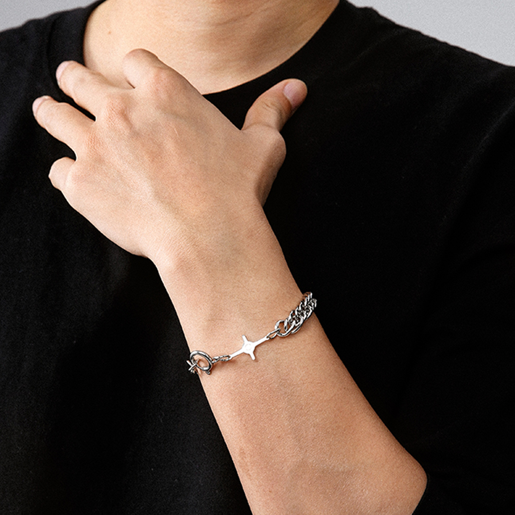 Axis Chain Bracelet