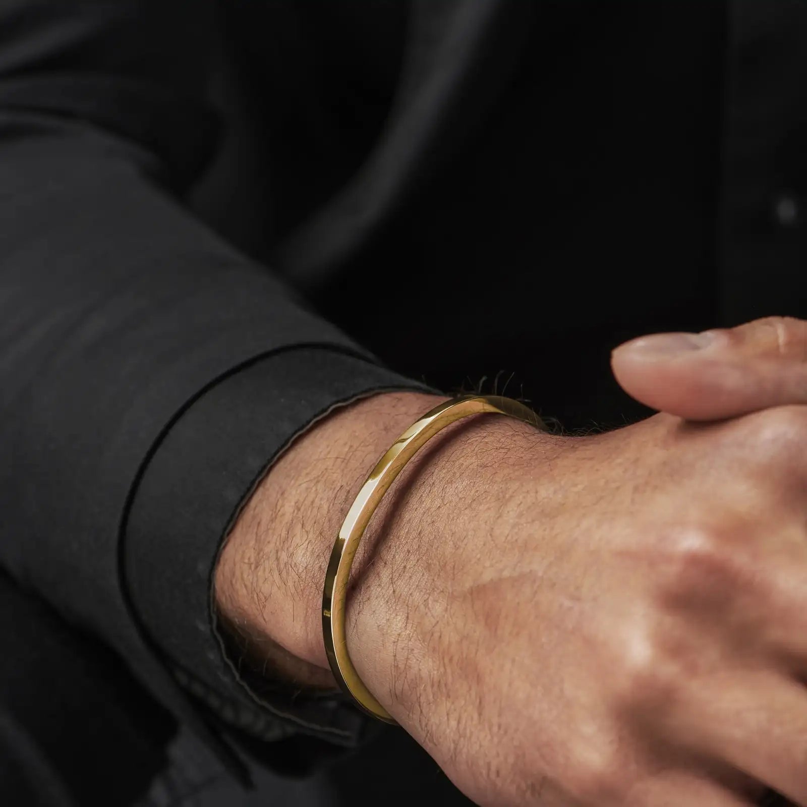 Staple Cuff