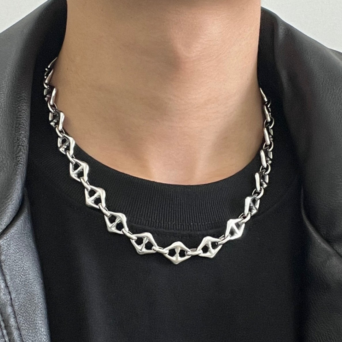 DNA NECKLACE