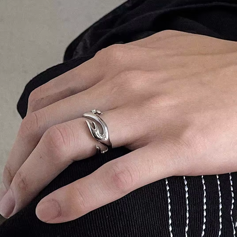 Ring Chasing Flame Ring – CHASING WORLDWIDE